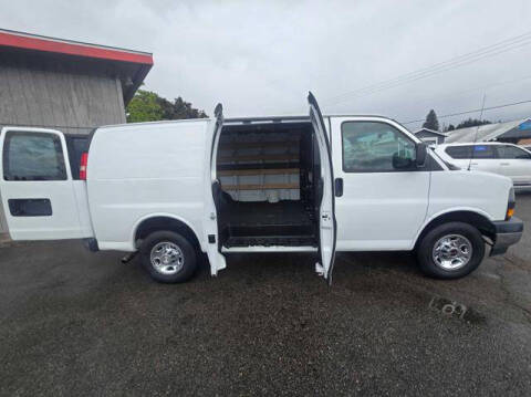 2020 GMC Savana 2500