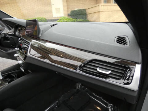 2019 BMW 5 Series 530i