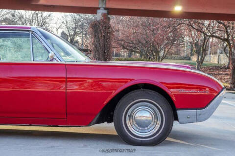 1961 Ford Thunderbird