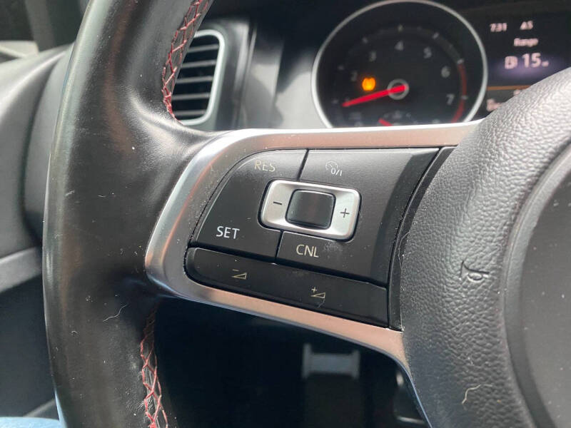 2015 Volkswagen Golf GTI S