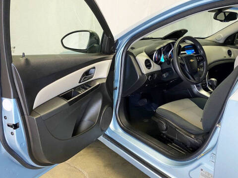 2011 Chevrolet Cruze LS