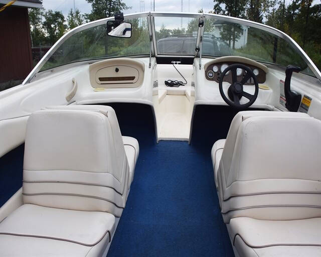 1995 Sea Ray BOW RIDER