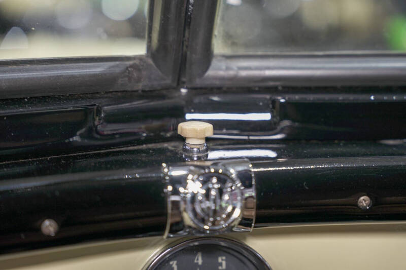 1950 Willys Jeepster