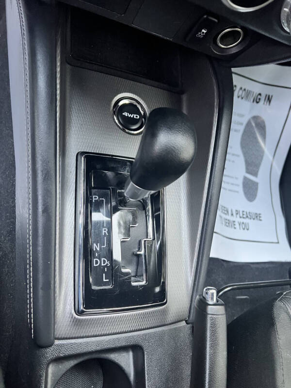 2024 Mitsubishi Outlander Sport SE