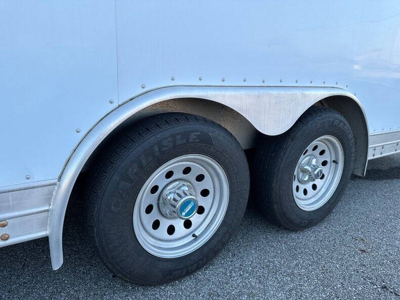 2002 Featherlite Trailer Trailer