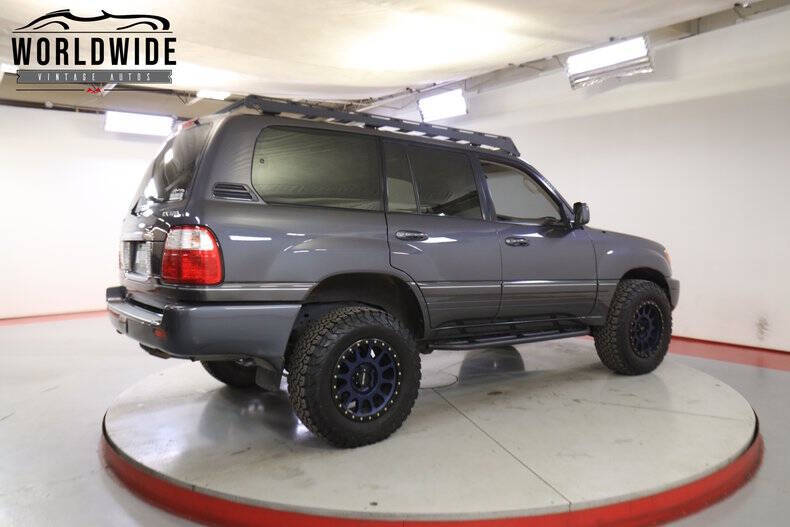 2003 Lexus LX 470
