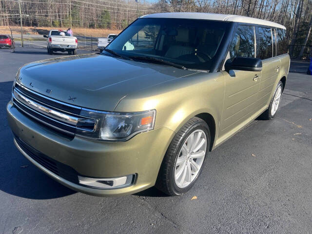 2013 Ford Flex for sale at Performance Auto Sales in Hickory, NC