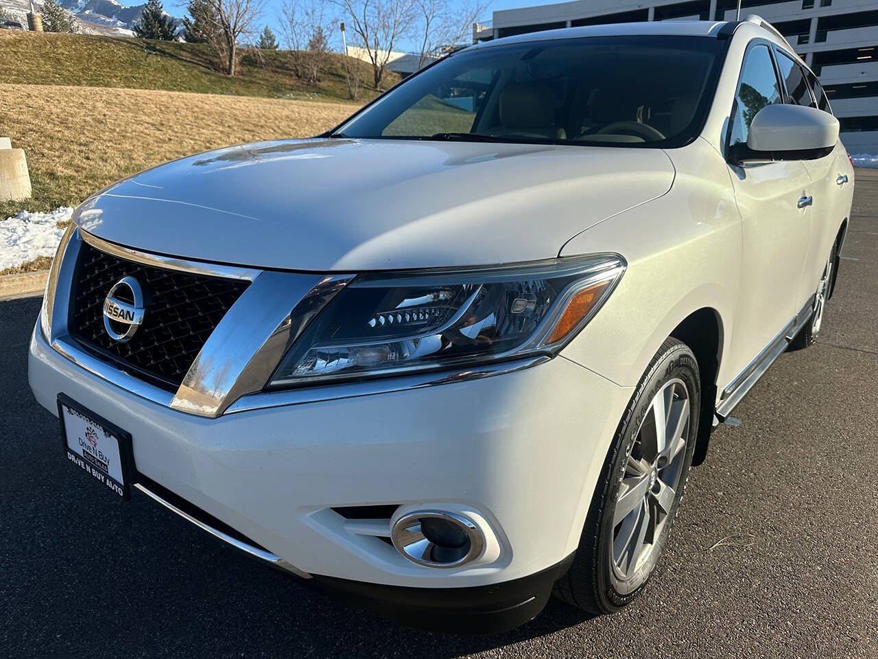 2014 Nissan Pathfinder for sale at DRIVE N BUY AUTO SALES in OGDEN, UT