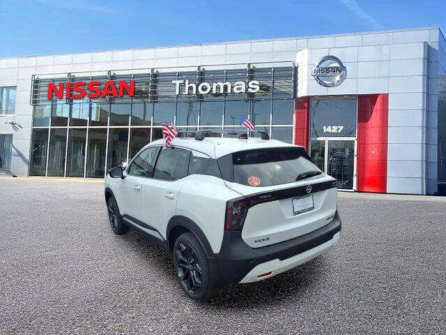 2026 Nissan Kicks SR