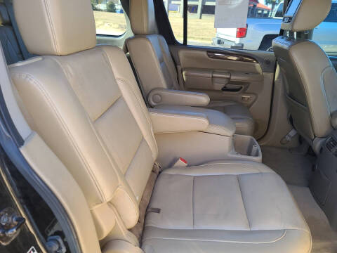 2013 Nissan Armada Platinum