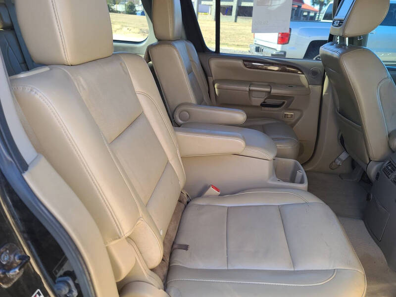 2013 Nissan Armada Platinum