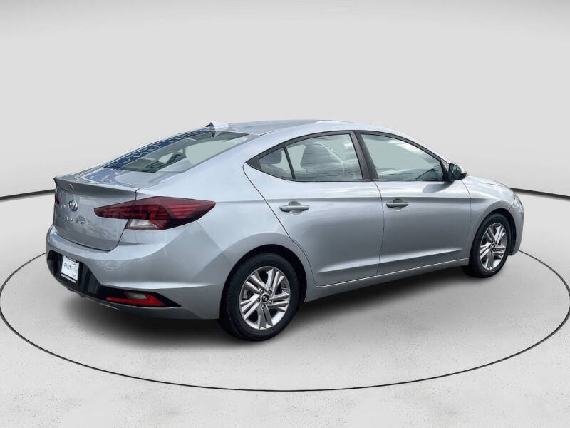 2020 Hyundai Elantra