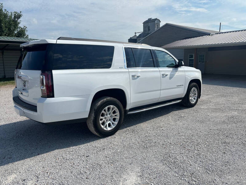 2017 GMC Yukon XL SLT