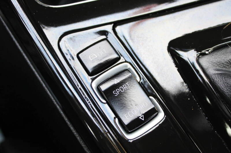 2018 BMW 2 Series 230i