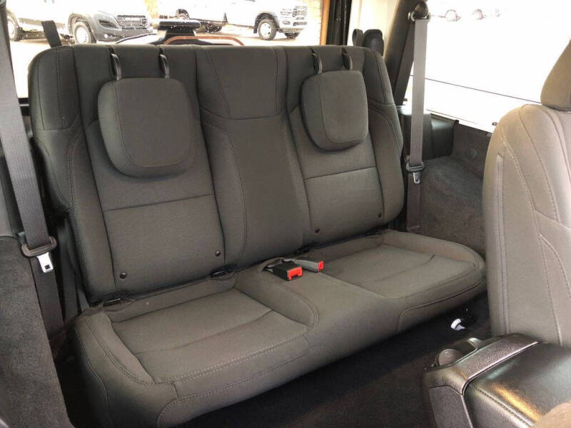 2021 Jeep Wrangler Sport S