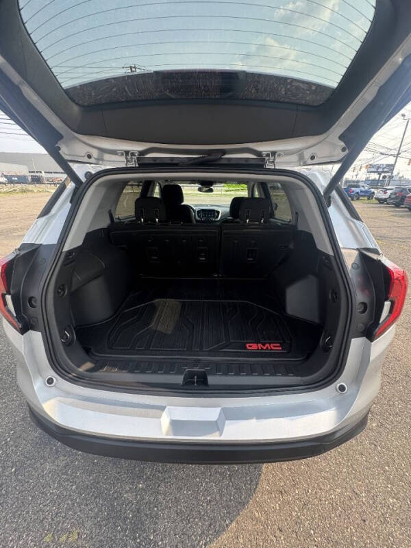 2020 GMC Terrain SLE