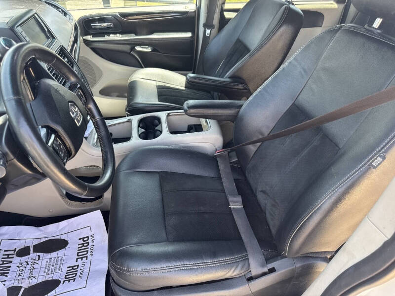 2016 Dodge Grand Caravan SXT