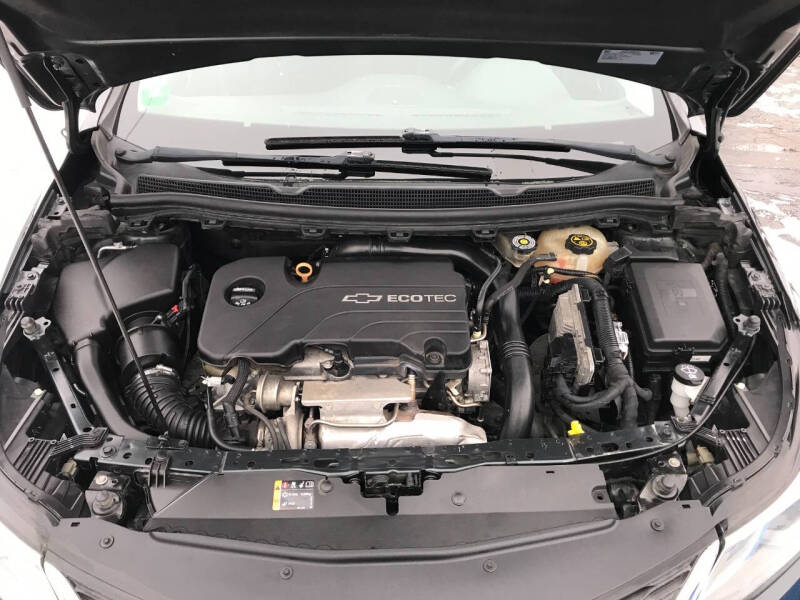 2017 Chevrolet Cruze LT Auto