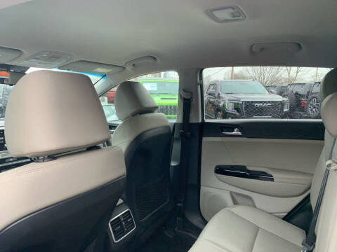 2020 Kia Sportage EX