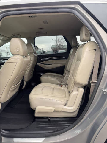2018 Buick Enclave Essence