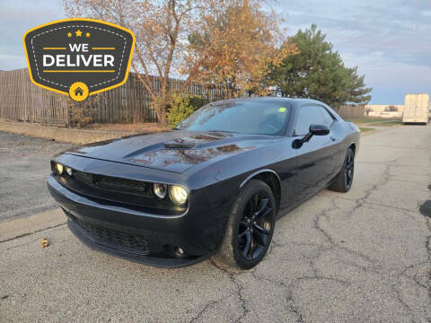 2016 Dodge Challenger SXT Plus