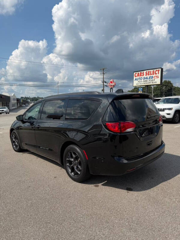 2020 Chrysler Pacifica Touring L Plus