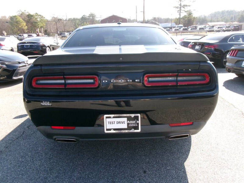 2018 Dodge Challenger SXT