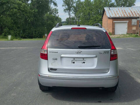 2010 Hyundai Elantra Touring SE