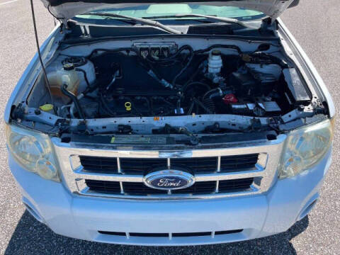 2009 Ford Escape XLS