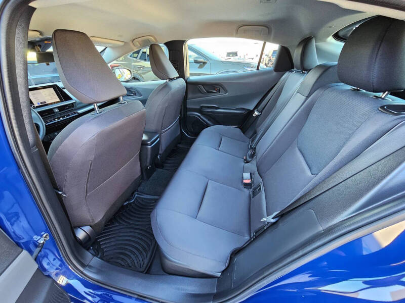 2023 Toyota Prius LE