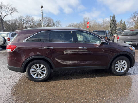 2017 Kia Sorento L