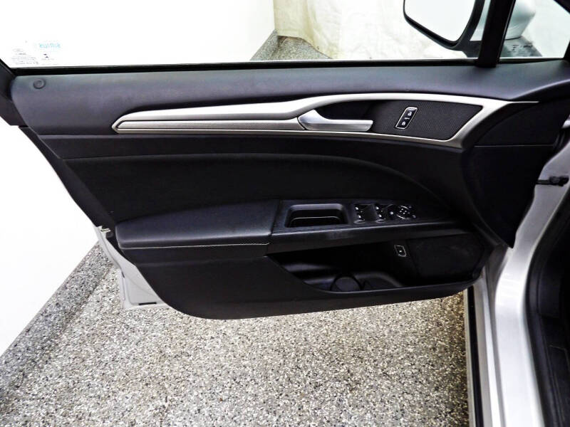 2018 Ford Fusion Hybrid SE