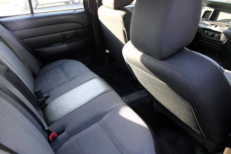 2011 Ford Crown Victoria