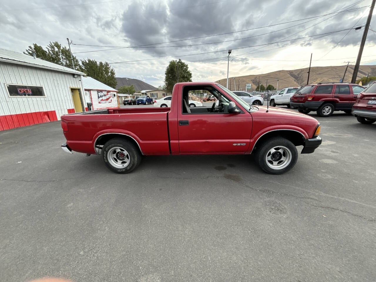 1995 Chevrolet S-10 for sale at PIERCY MOTORS INC in Union Gap, WA