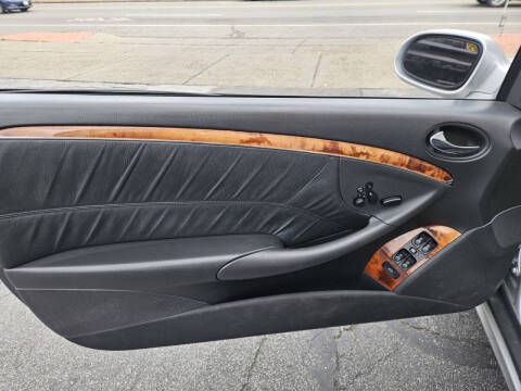 2004 Mercedes-Benz CLK CLK 320