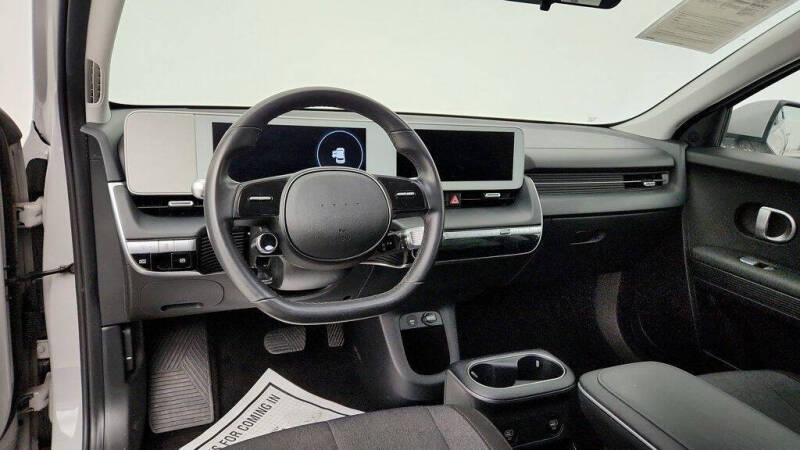 2022 Hyundai Ioniq 5 SE