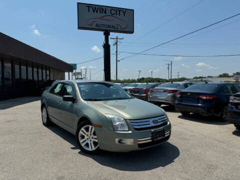 2009 Ford Fusion for sale at TWIN CITY AUTO MALL in Bloomington IL