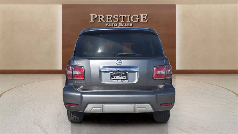 2017 Nissan Armada SV