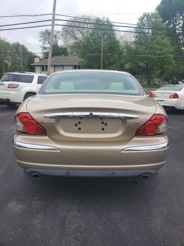 2002 Jaguar X-Type 2.5