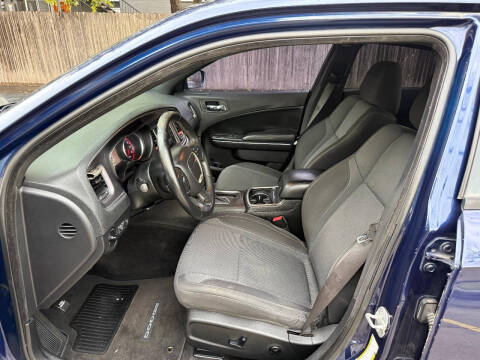 2016 Dodge Charger SE