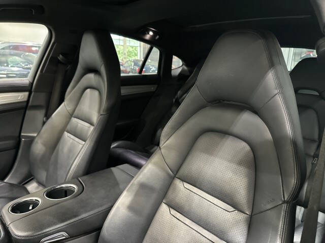 2017 Porsche Panamera 4S