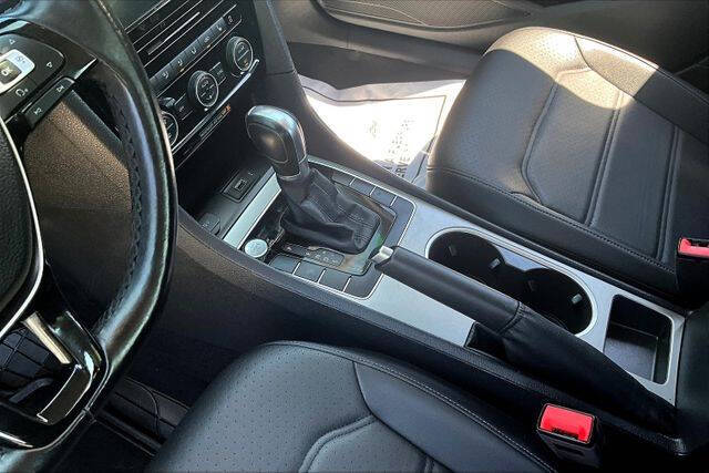 2020 Volkswagen Passat SE