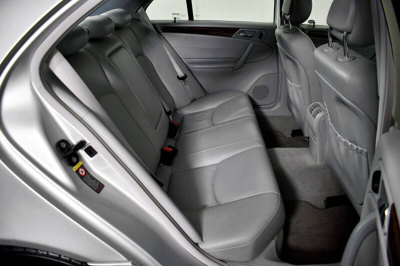 2003 Mercedes-Benz C-Class C 320