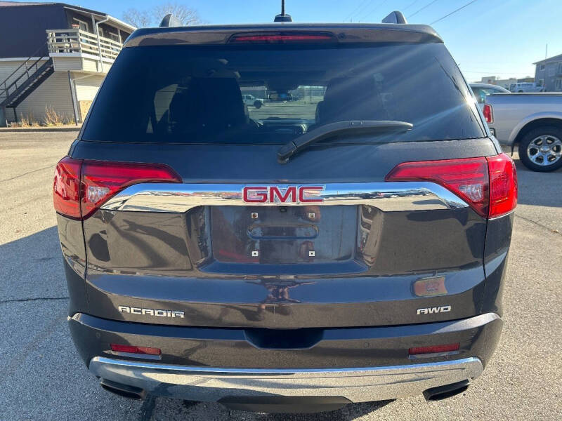 2018 GMC Acadia Denali
