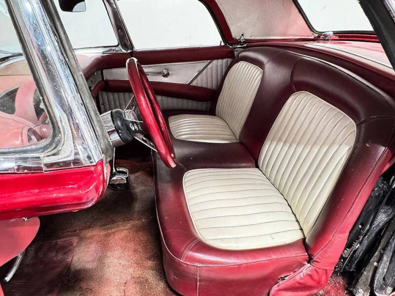 1955 Ford Thunderbird