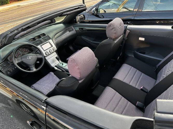 2005 Toyota Camry Solara SE