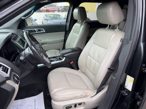 2011 Ford Explorer XLT