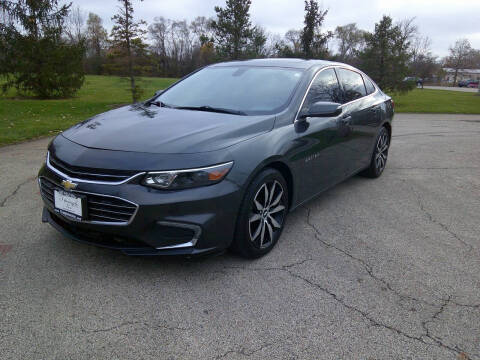 2017 Chevrolet Malibu for sale at Triangle Auto Sales in Elgin IL