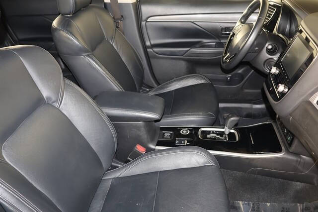 2020 Mitsubishi Outlander SEL