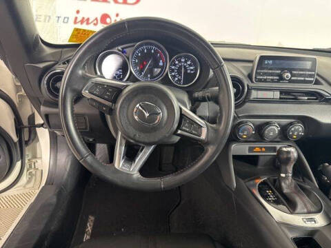 2016 Mazda MX-5 Miata Sport